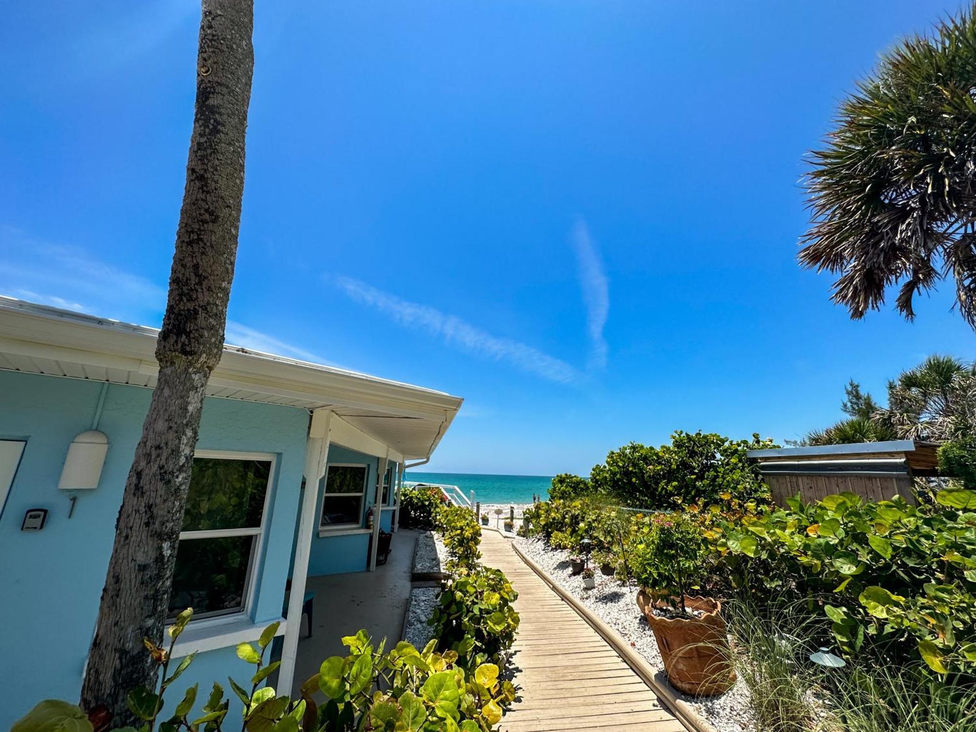 Pearl Beach Inn Englewood Exterior foto