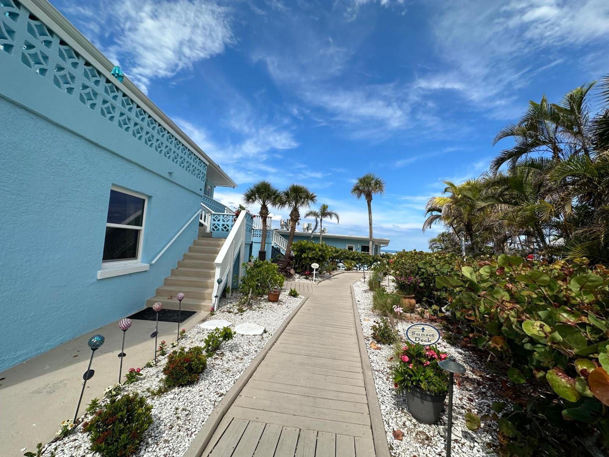 Pearl Beach Inn Englewood Exterior foto
